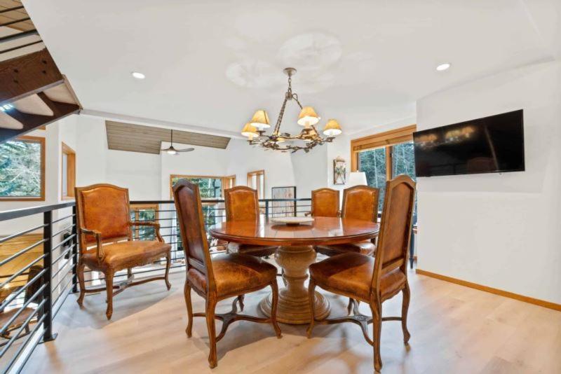 Ridgepoint Townhome 198 By East West Hospitality Beaver Creek Buitenkant foto