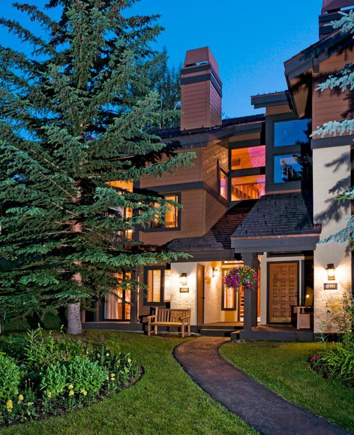 Ridgepoint Townhome 198 By East West Hospitality Beaver Creek Buitenkant foto