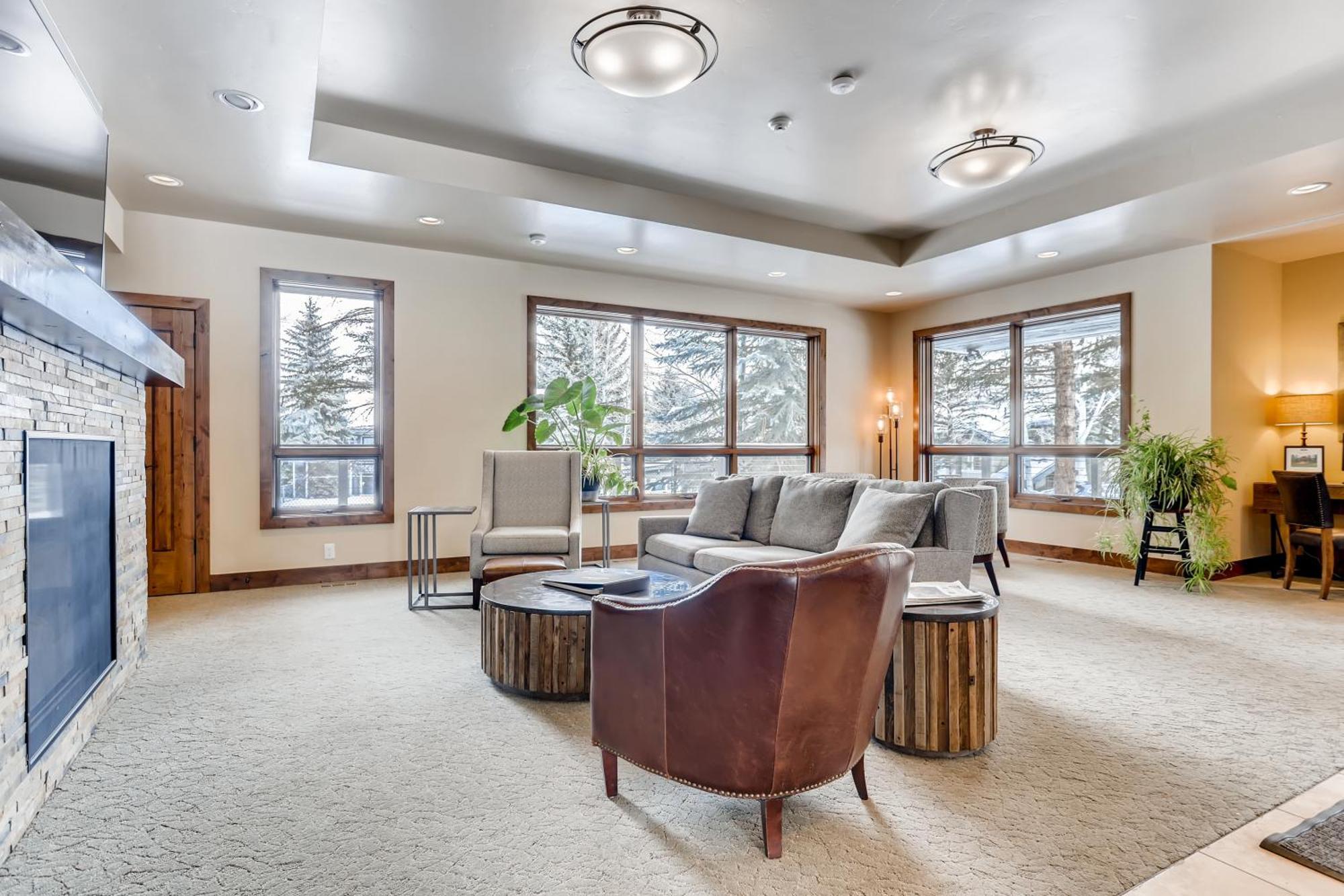 Ridgepoint Townhome 198 By East West Hospitality Beaver Creek Buitenkant foto